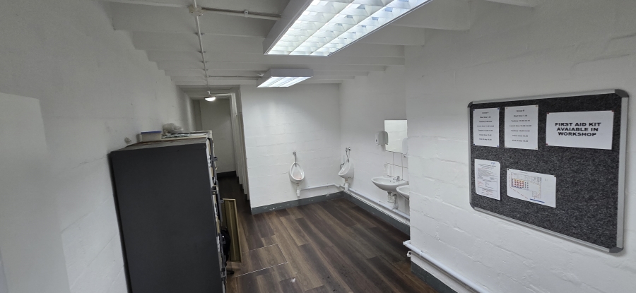 To Let commercial Property for Rent in Beaconvale Western Cape